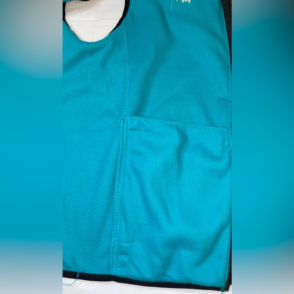 NWT NFL MIAMI DOLPHINS  VINTAGE COLLECTION VEST - Picture 4 of 7